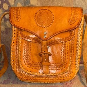 VTG chiseled tooled Leather ethnic boho campus crossbody Shoulder Bag